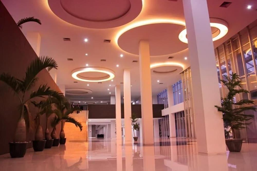 Hotel Truntum Padang Exterior foto